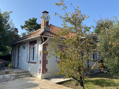 A VENDRE VILLA DE CHARME QUARTIER DES PECHEURS CAP FERRET