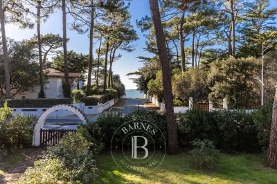 VILLA DE CHARME VUE BASSIN AVEC PAVILLON D'INVITÉS AU PYLA SUR MER