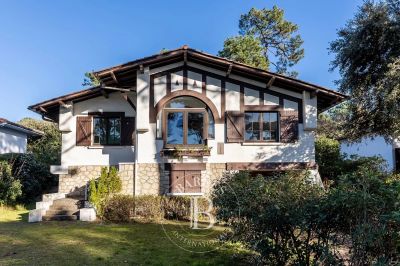 VILLA DE CHARME VUE BASSIN AVEC PAVILLON D'INVITÉS AU PYLA SUR MER